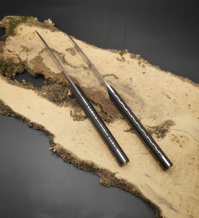 Duo de couteaux de table