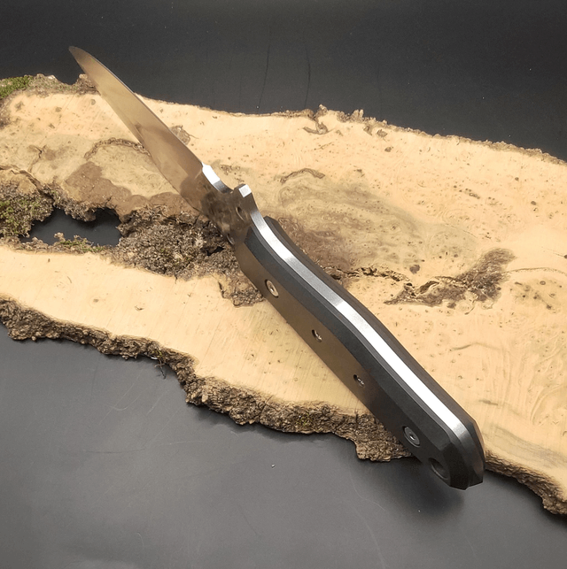 Couteau de survie