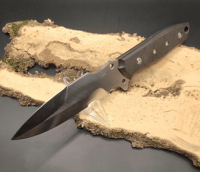 Couteau de survie